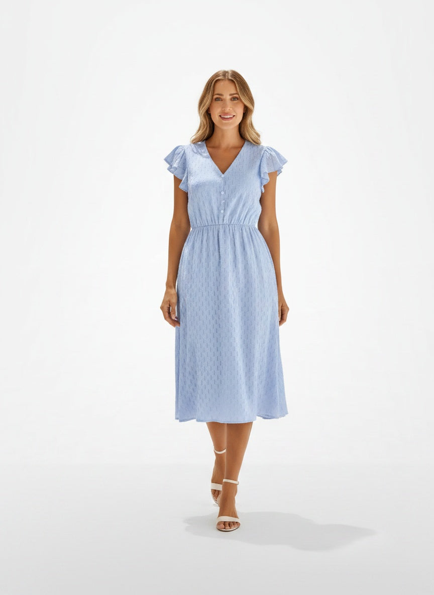 Full body view of the model wearing Robe d'été midi à manches courtes et volants femme