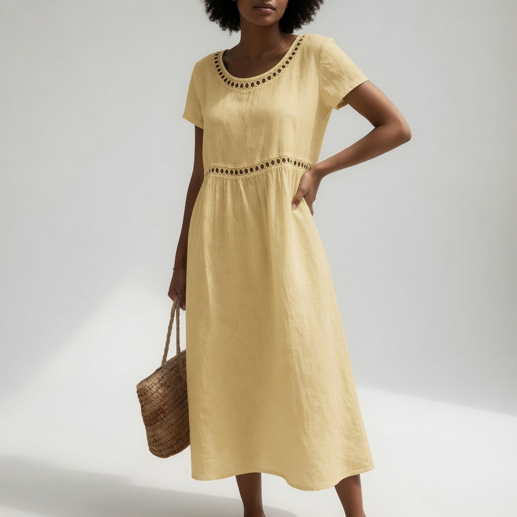 Robe brodée midi en coton à manches courtes et taille empire