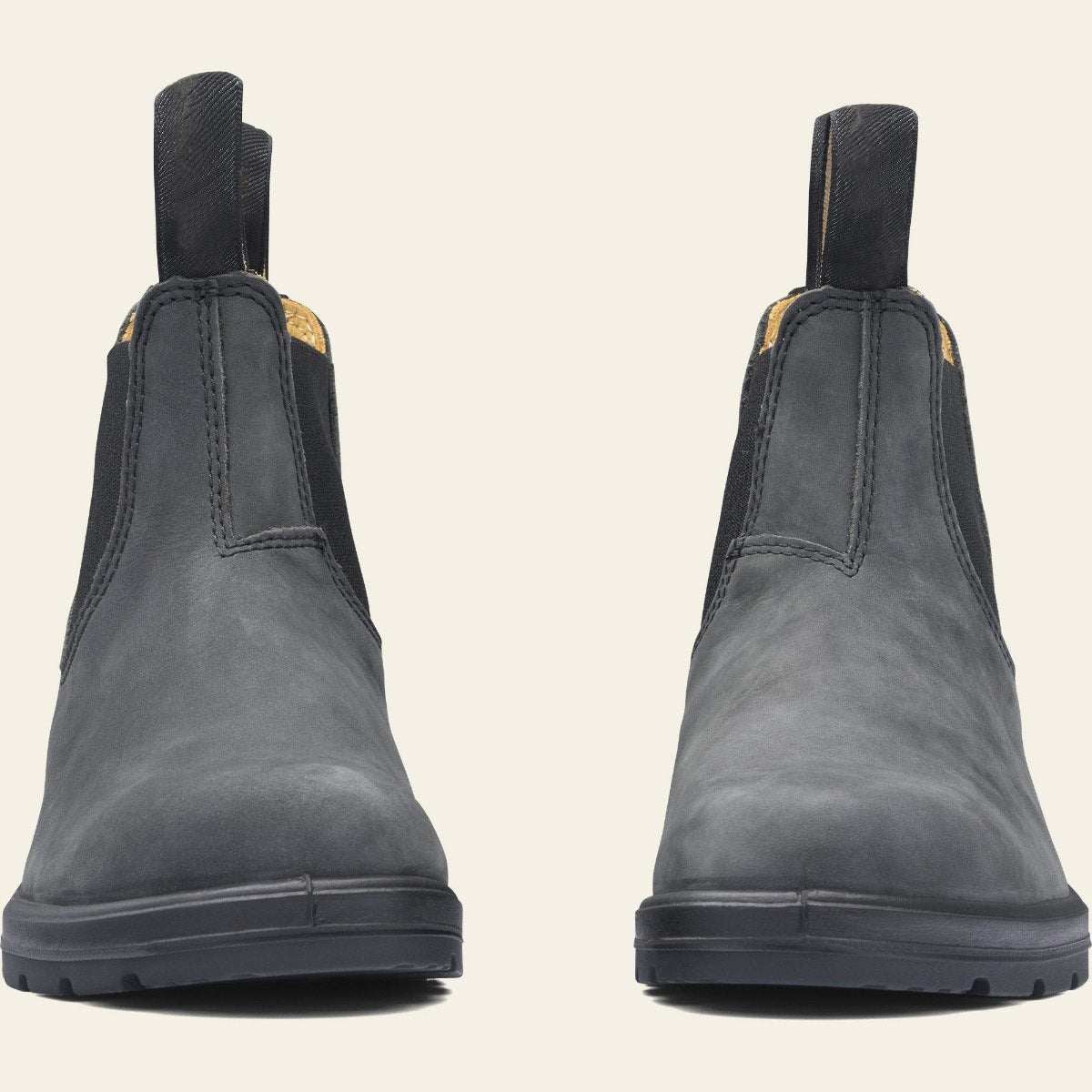Bottines chelsea femme en cuir à talon plat et bout rond 2