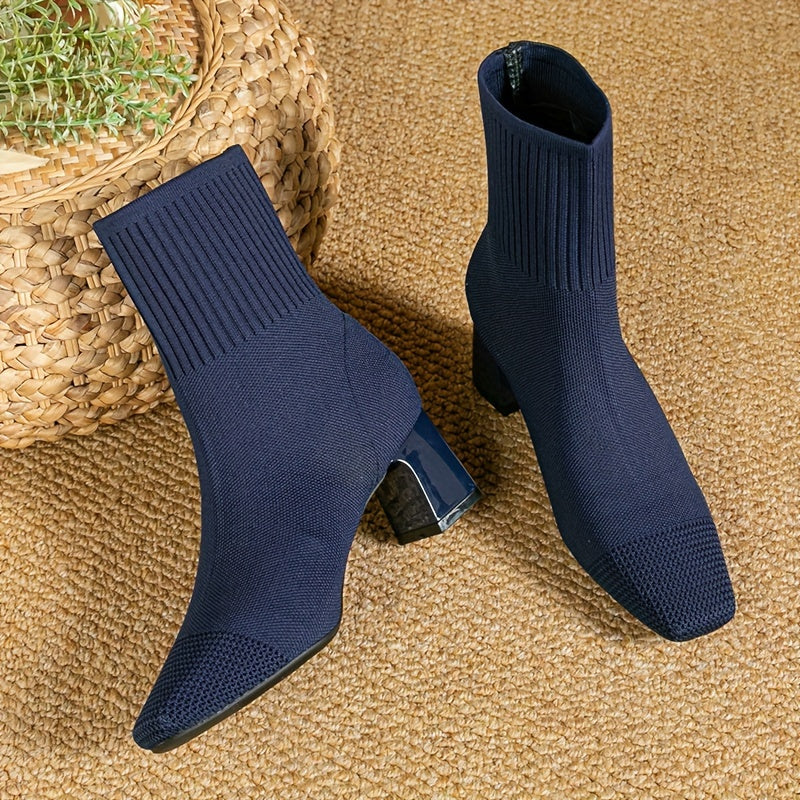 Bottines femme chaussettes en maille à talon bloc et bout carré 1