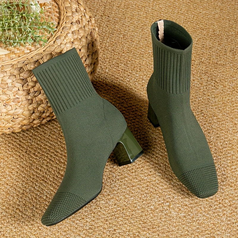Bottines femme chaussettes en maille à talon bloc et bout carré 2