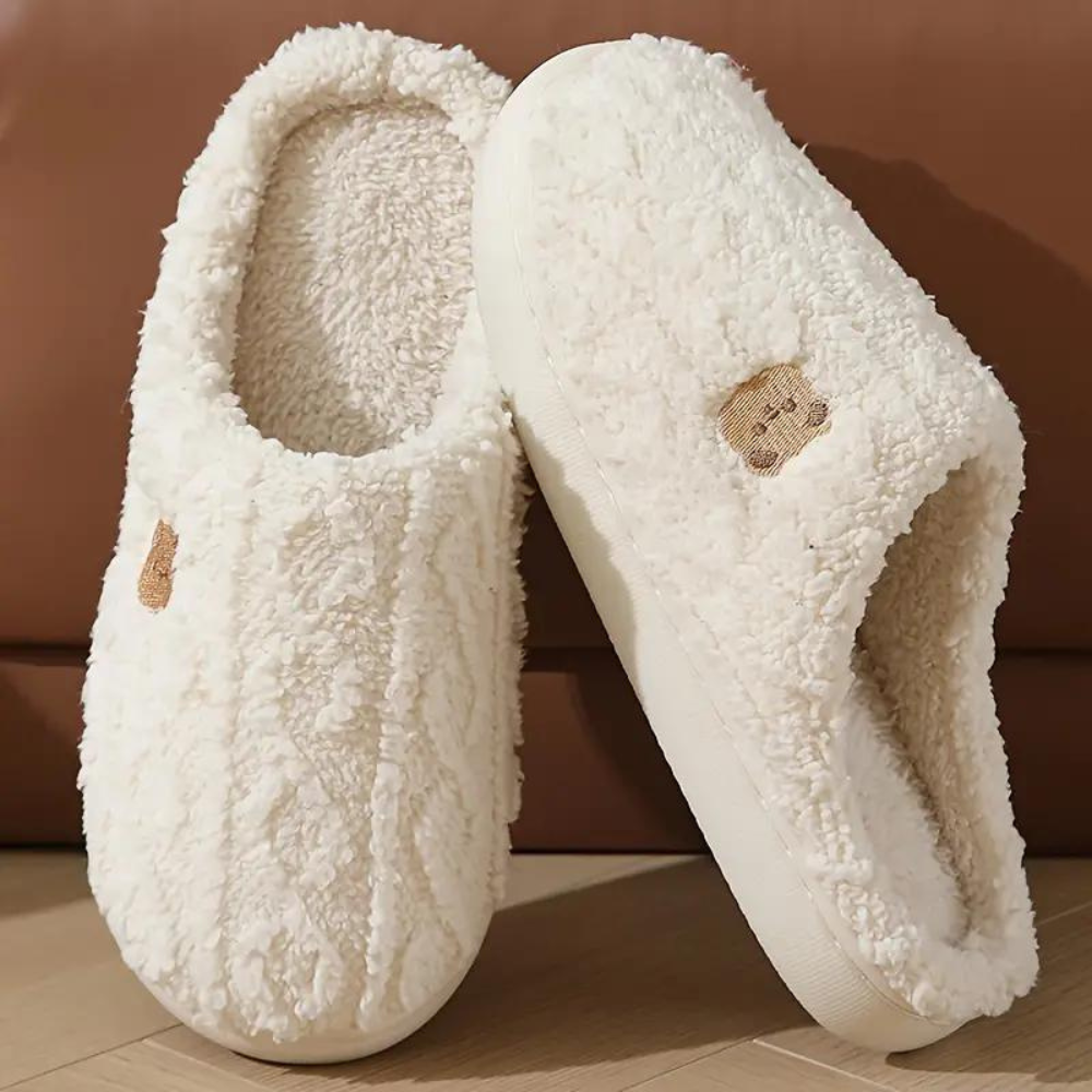 Chaussons femme fourrés à semelle souple, moelleux effet peluche 3
