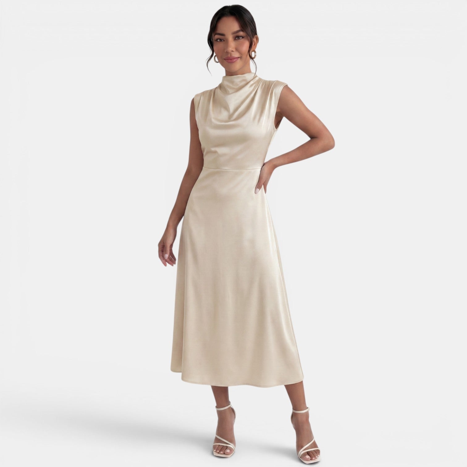 Robe midi élégante et fluide sans manches à col montant