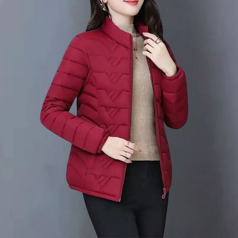 Doudoune femme courte à col montant coupe droite légère 2