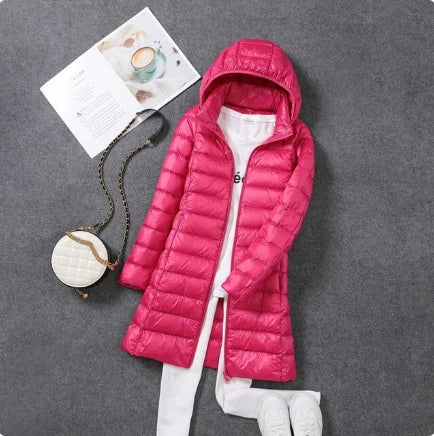 Doudoune femme mi-longue légère à capuche 4