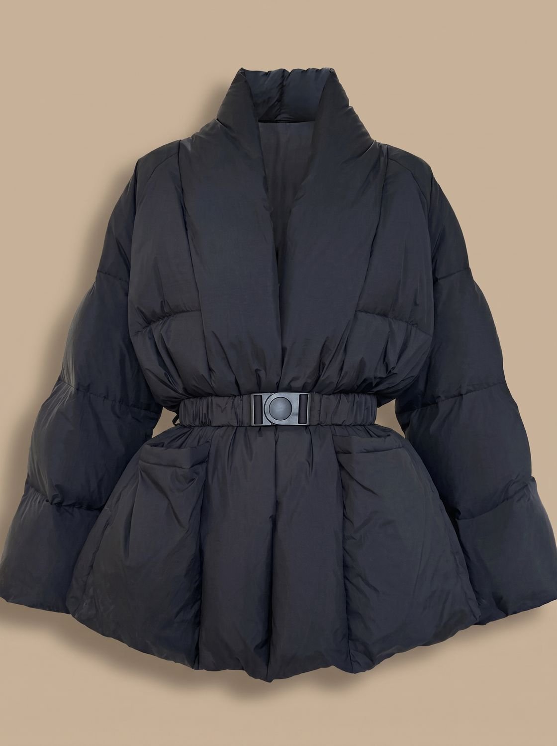 Doudoune femme oversize ceinturée à col montant 1