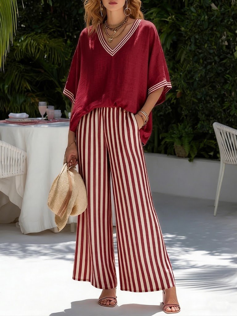 Ensemble femme en lin et coton à pantalon large rayé et haut col V
