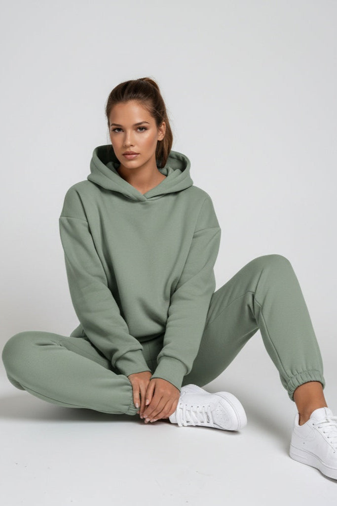 Ensemble détente femme à capuche avec pantalon de jogging et bords côtelés 5