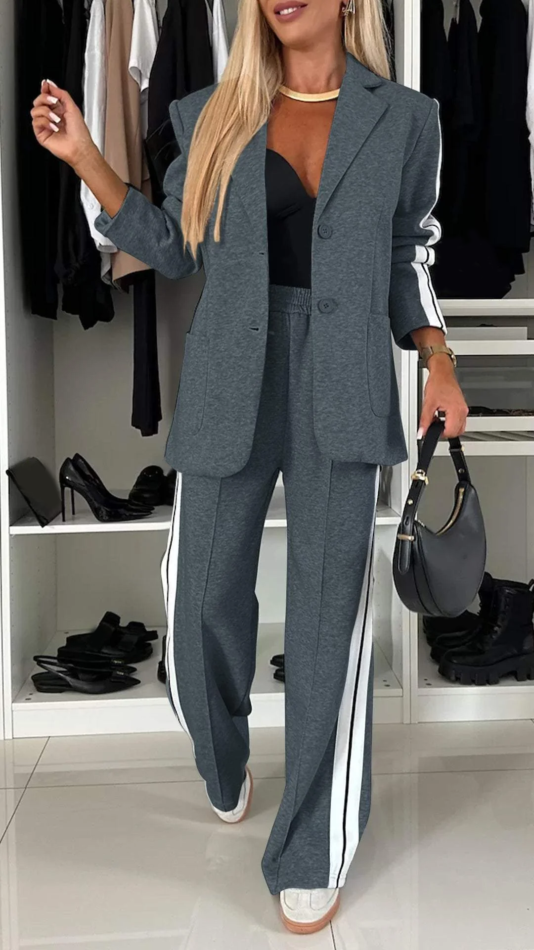 Ensemble tailleur femme avec blazer et pantalon, coupe ample 2