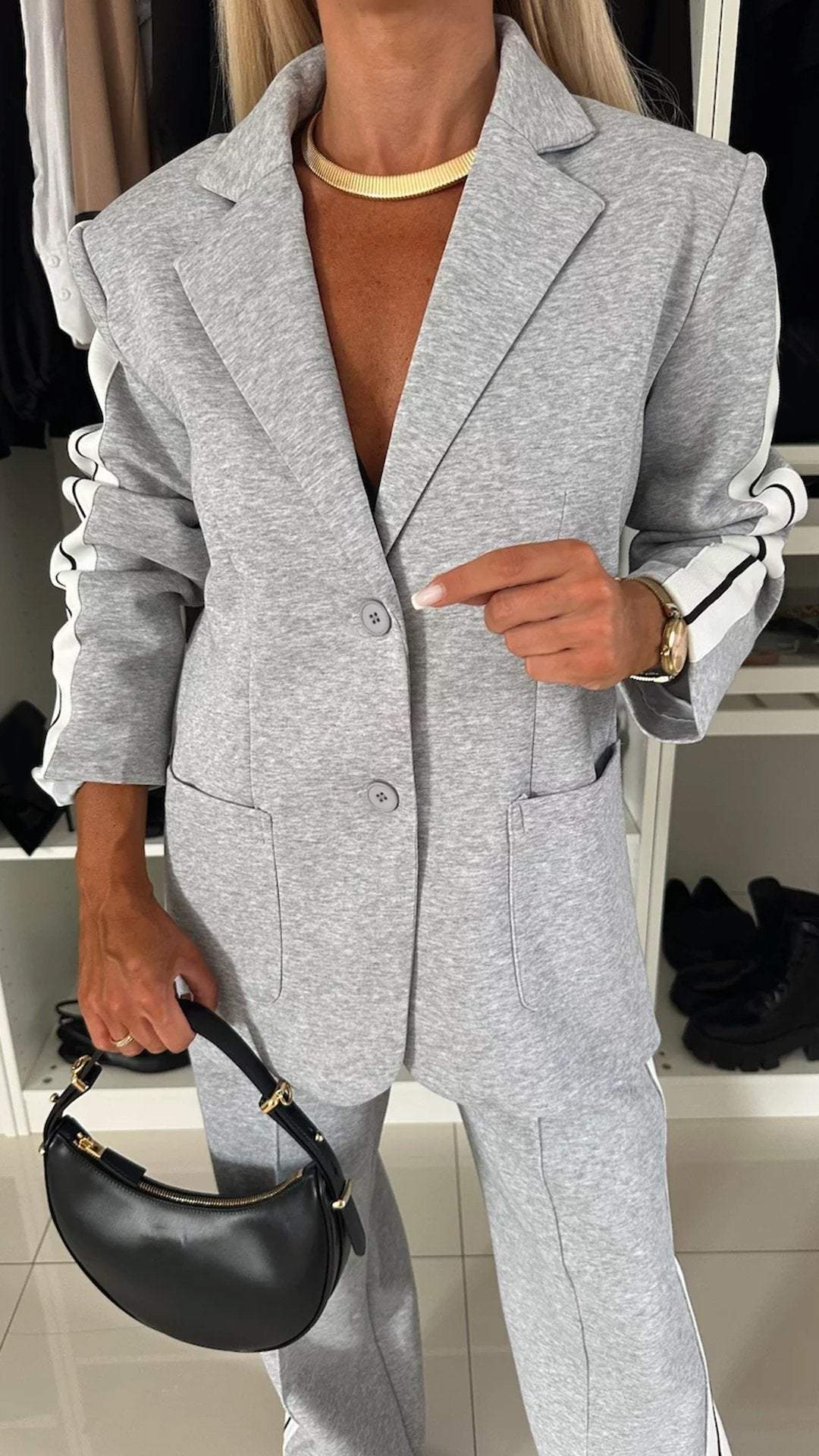 Ensemble tailleur femme avec blazer et pantalon, coupe ample 7