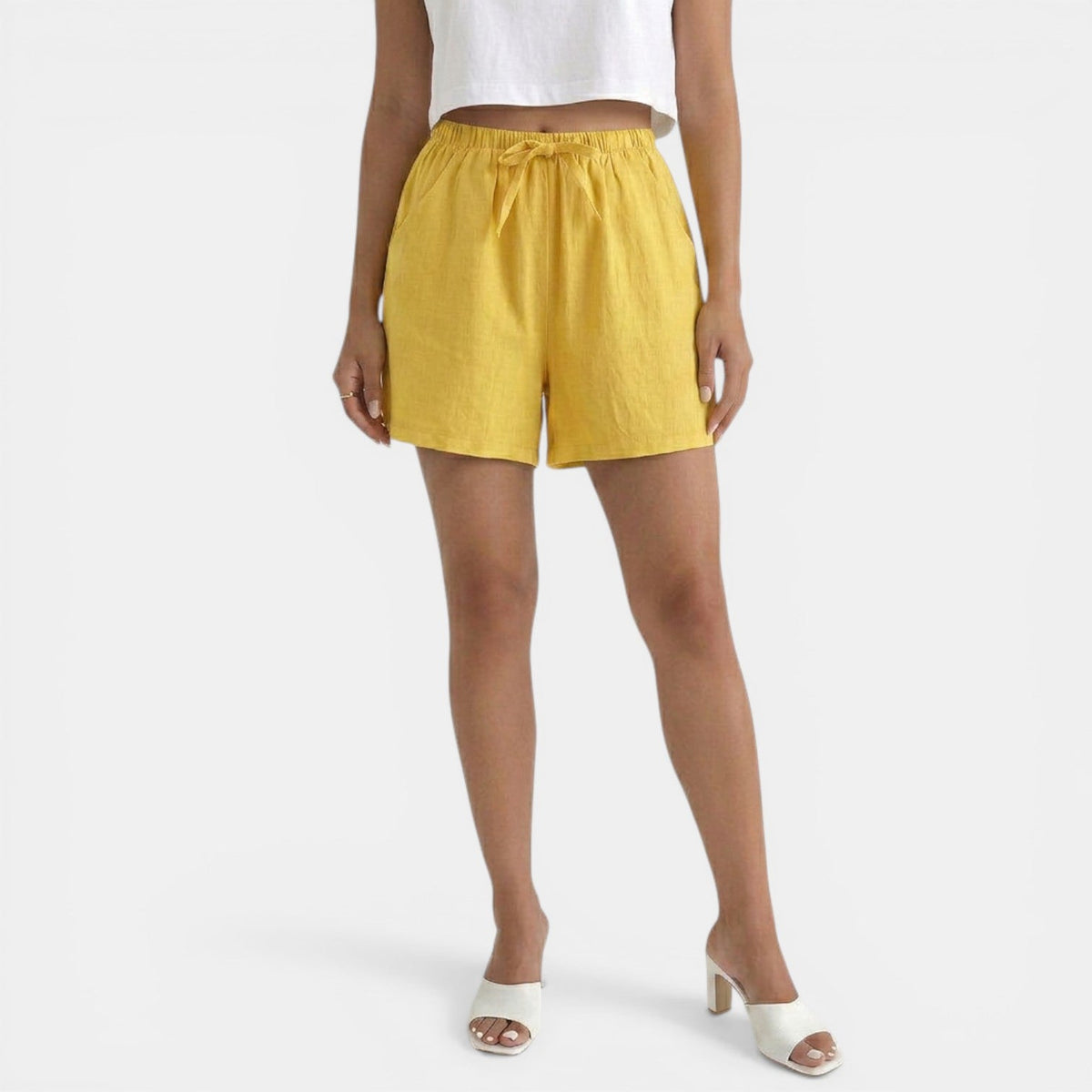 Short en lin femme pour l'été