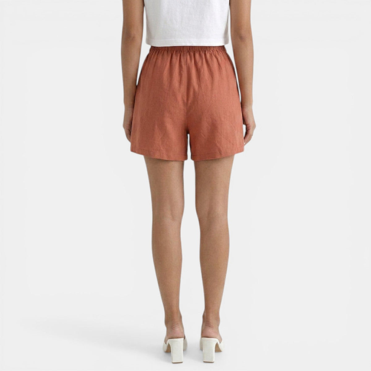 Short en lin femme pour l'été
