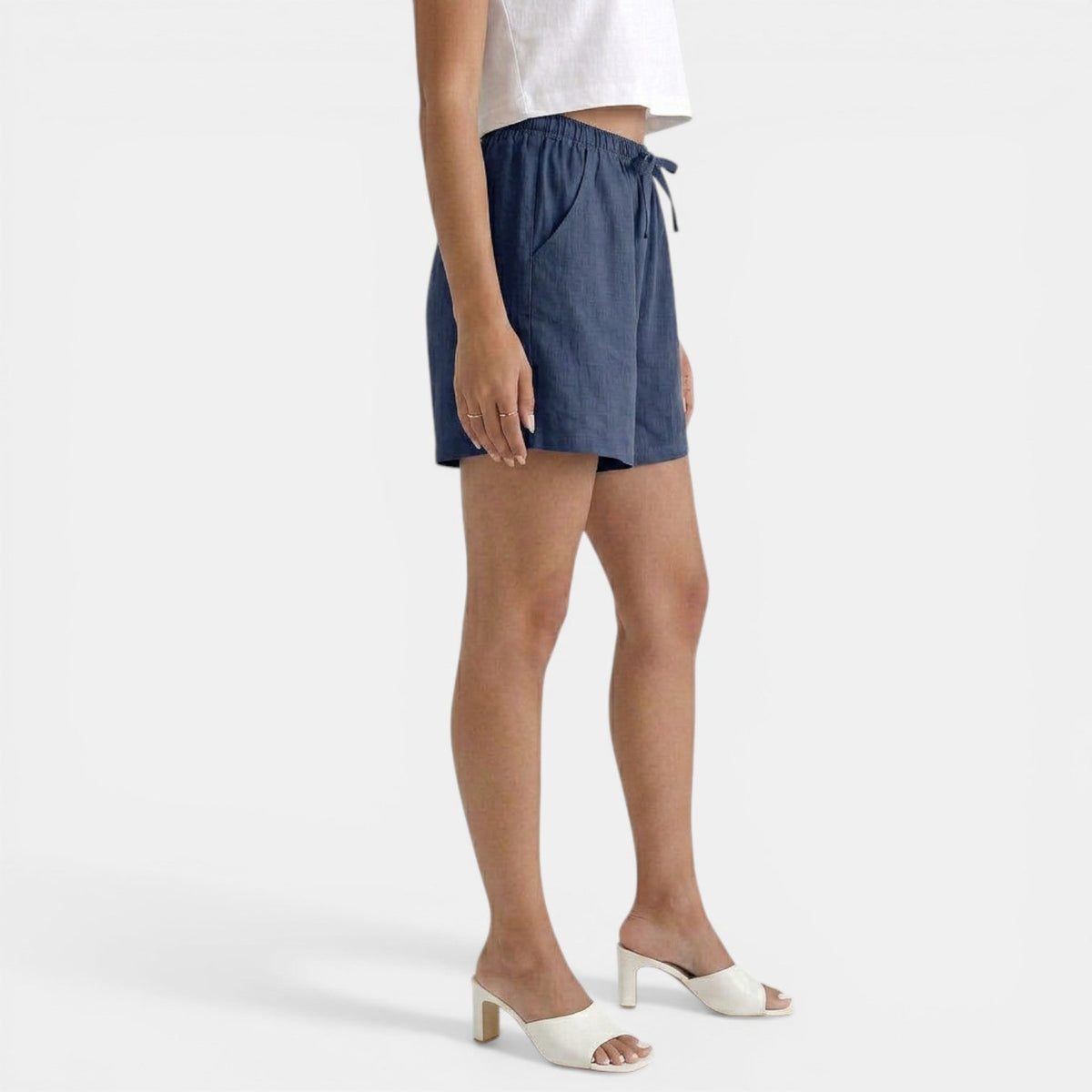 Short en lin femme pour l'été
