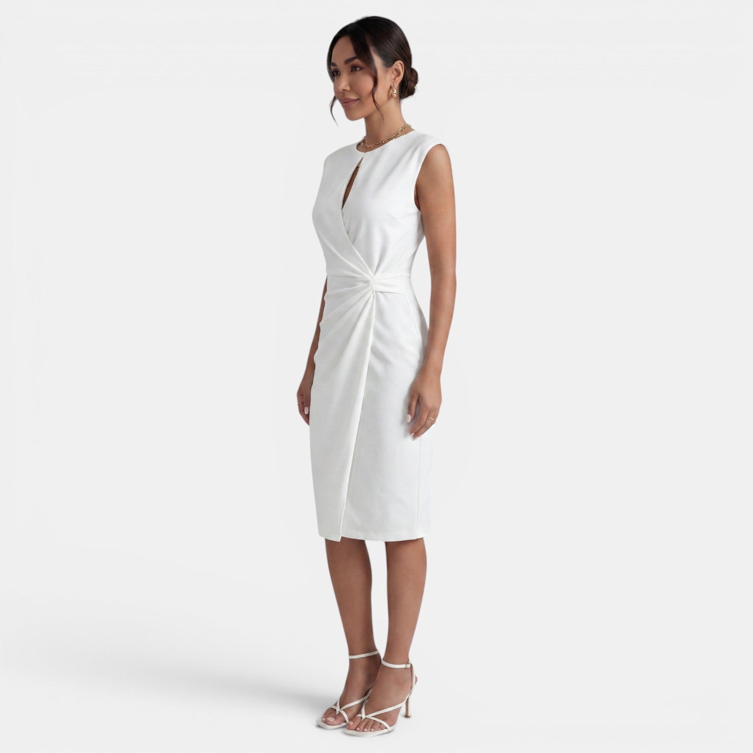 Robe midi drapée à col rond et détails ajourés