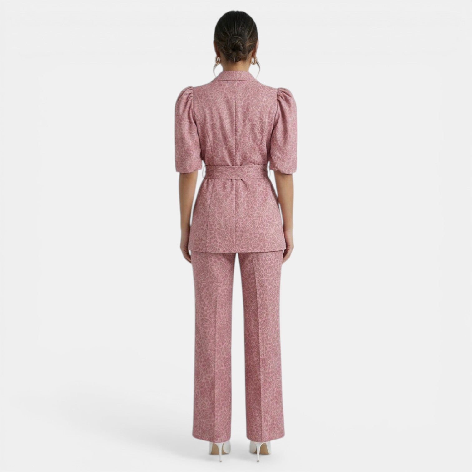 Ensemble femme deux pièces chic à manches bouffantes et pantalon droit