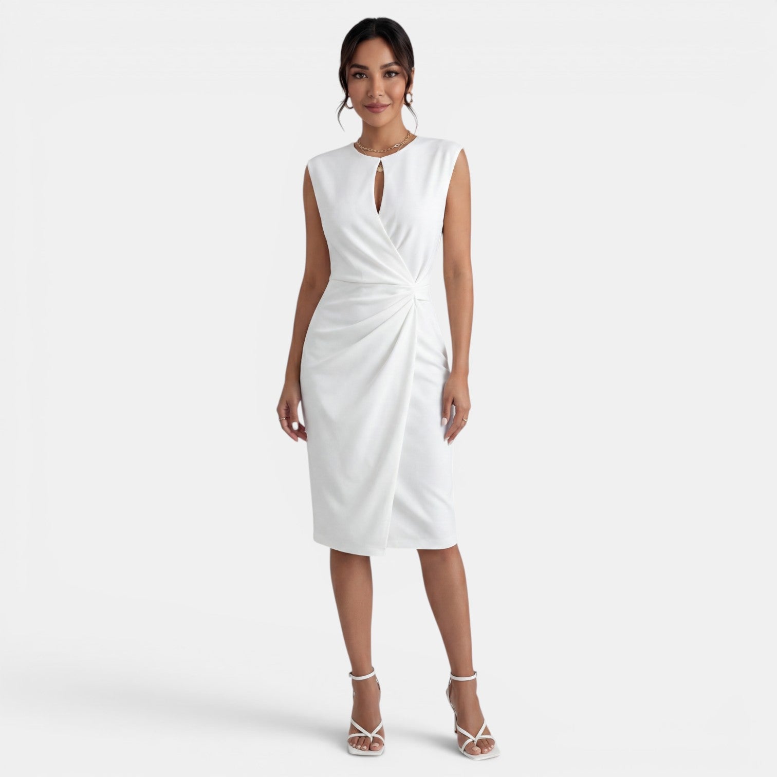 Robe midi drapée à col rond et détails ajourés
