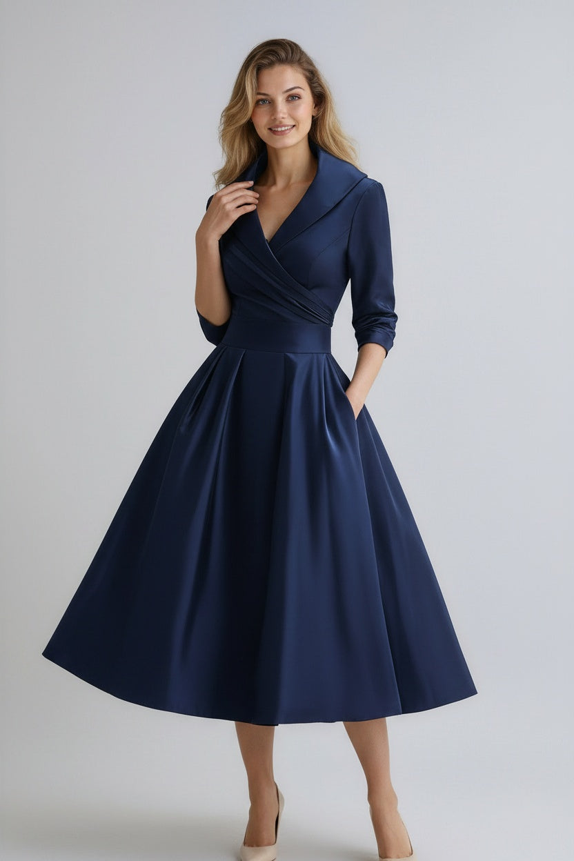 Full body view of the model wearing Robe midi avec col élégant femme