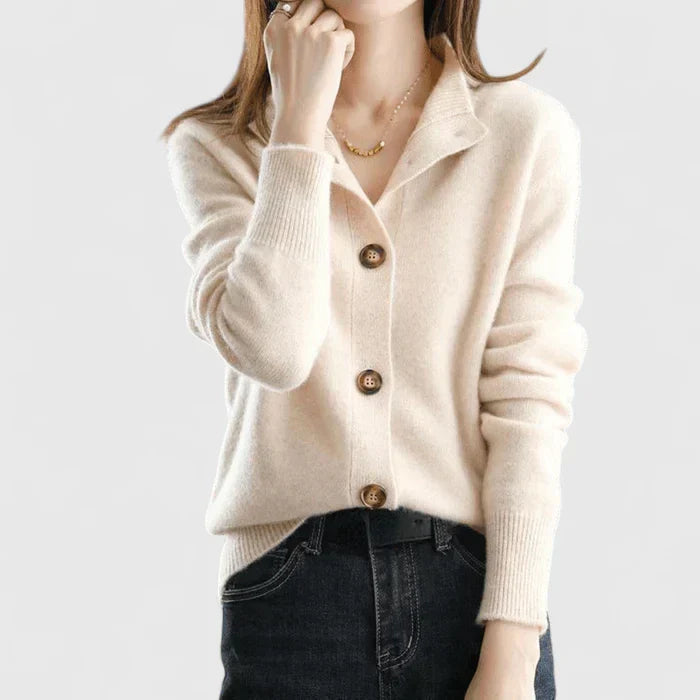 Gilet en maille col chemise boutonné à manches longues femme 1