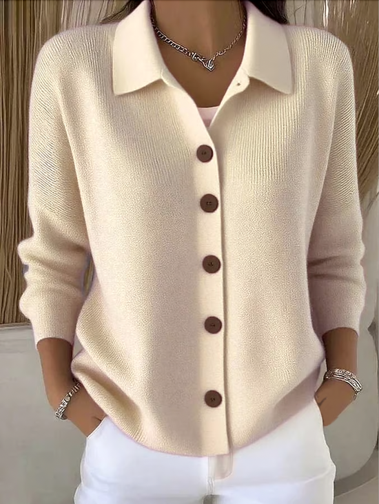 Gilet en maille femme boutonné à col chemise et manches longues 1