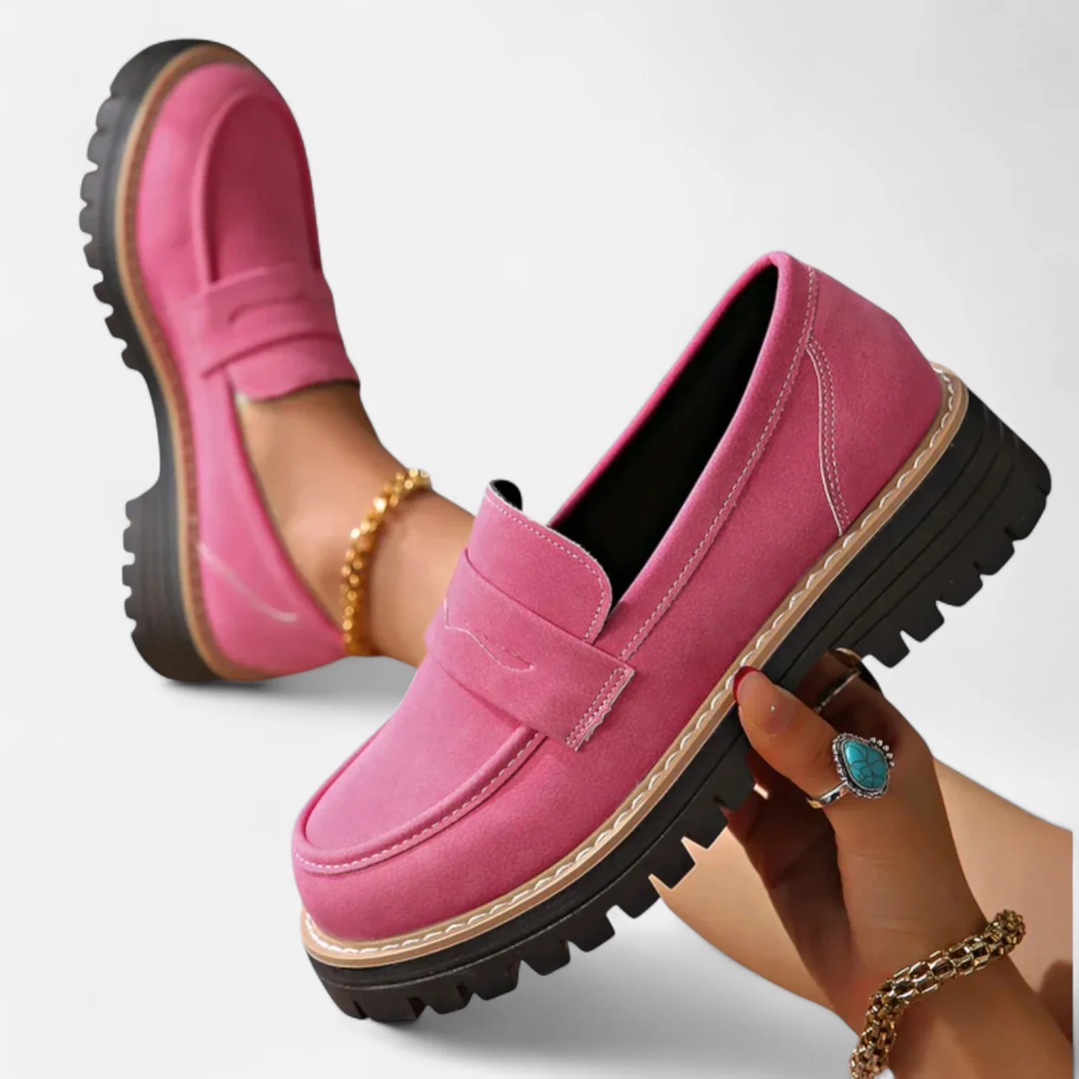 Mocassins femme à bout rond et semelle crantée 3