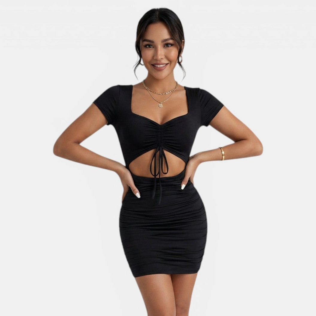 Robe courte moulante élégante d'été