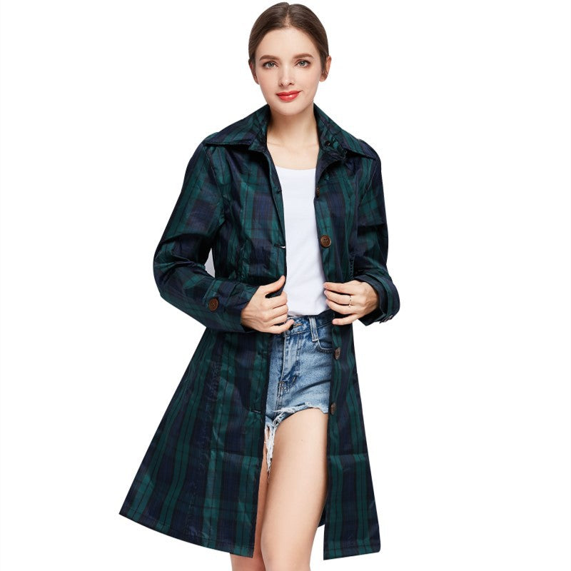 Manteau de pluie femme à carreaux avec capuche, ceinture et longueur genou 6