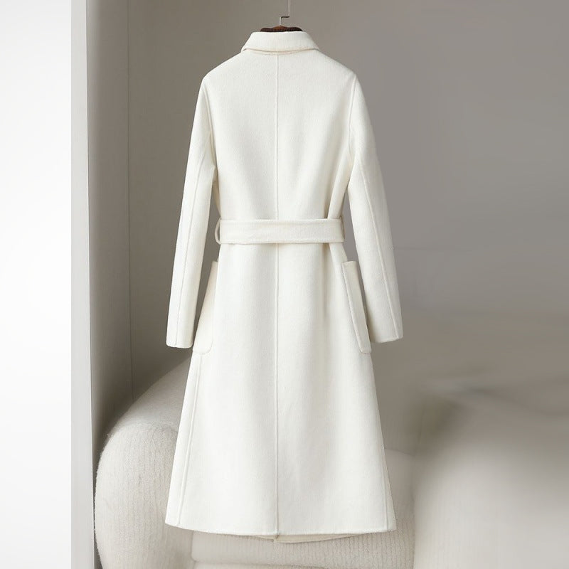 Manteau long femme en laine à col cranté et ceinture nouée 3