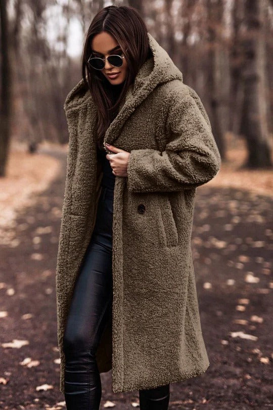 Manteau long femme en teddy à capuche coupe ample 6