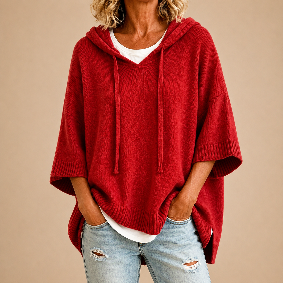 Pull à capuche femme ample à manches 3/4 et cordon de serrage 10