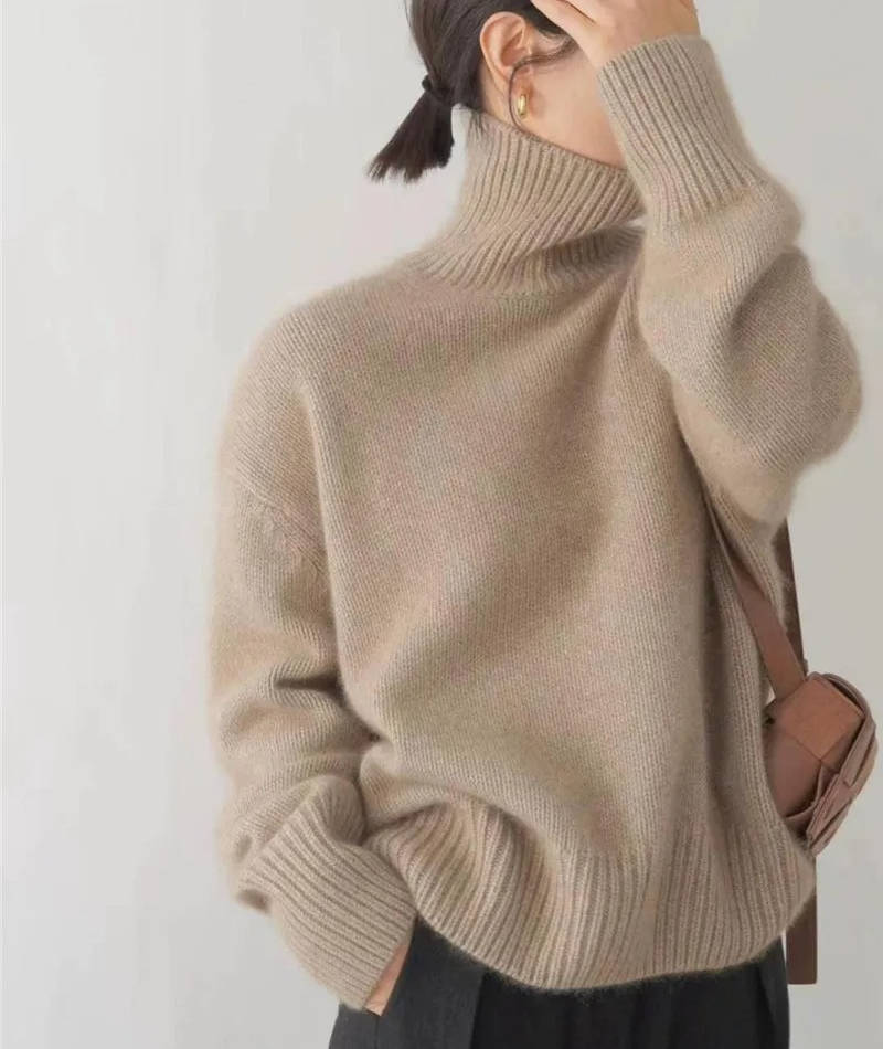 Pull col roulé femme en laine coupe oversize 2