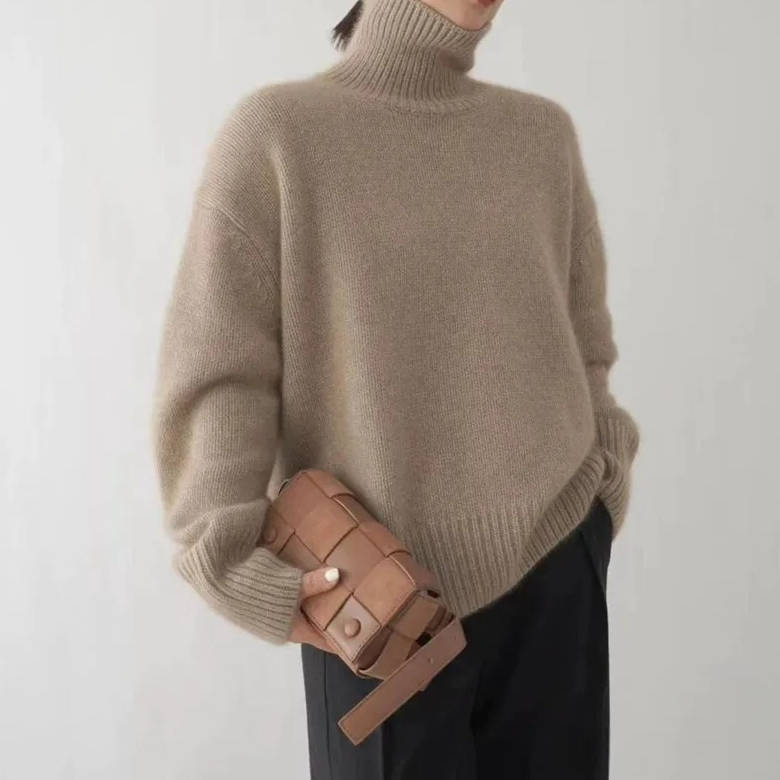 Pull col roulé femme en laine coupe oversize 3