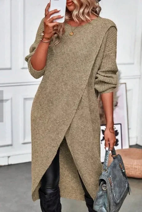 Pull long femme en maille côtelée à col rond et fente devant 4