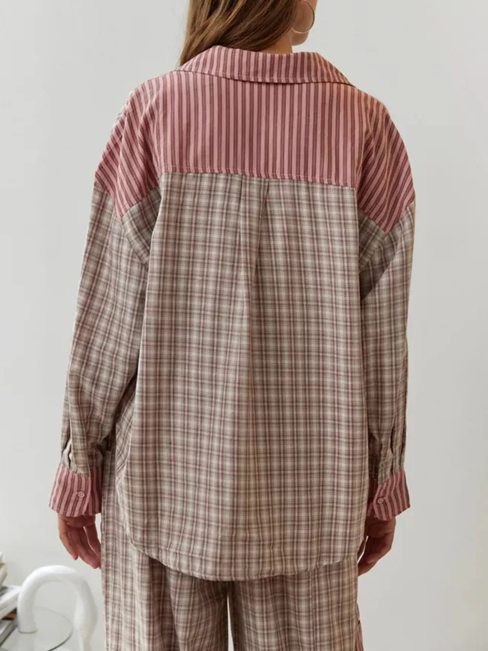 Pyjama femme deux pièces à carreaux chemise boutonnée et pantalon long 7