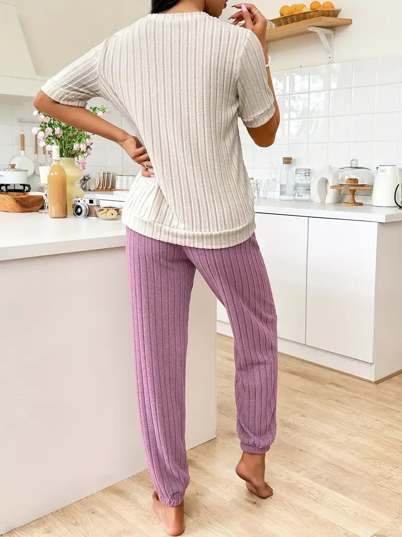 Pyjama femme deux pièces à motif cœur en maille côtelée manches courtes 4