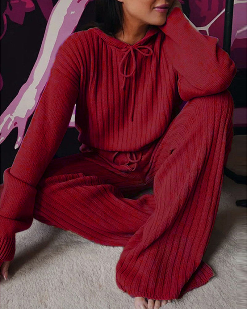 Pyjama femme deux pièces en maille côtelée à capuche et pantalon large 4