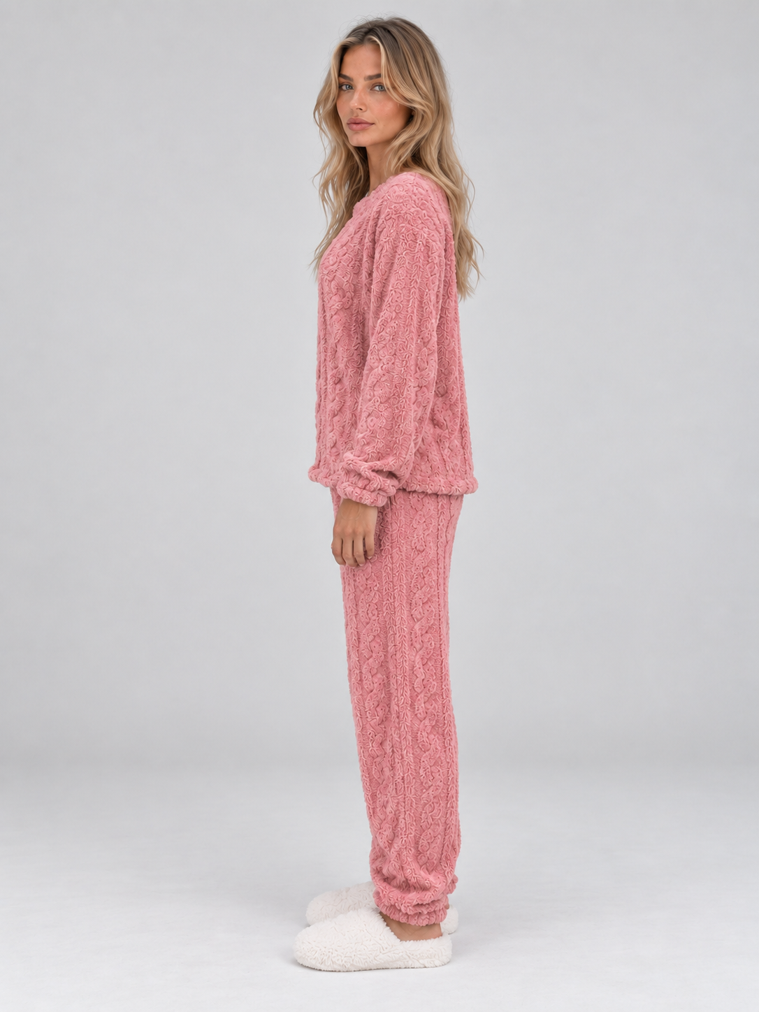 Pyjama femme deux pièces en polaire à maille torsadée col rond et manches longues 5