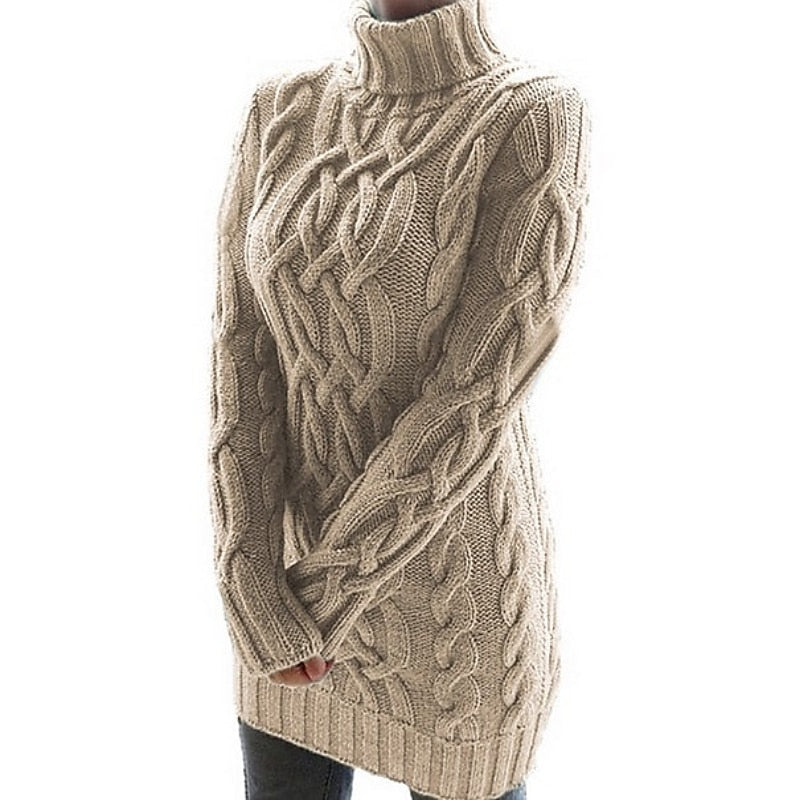 Robe pull courte en grosse maille torsadée à col roulé 2