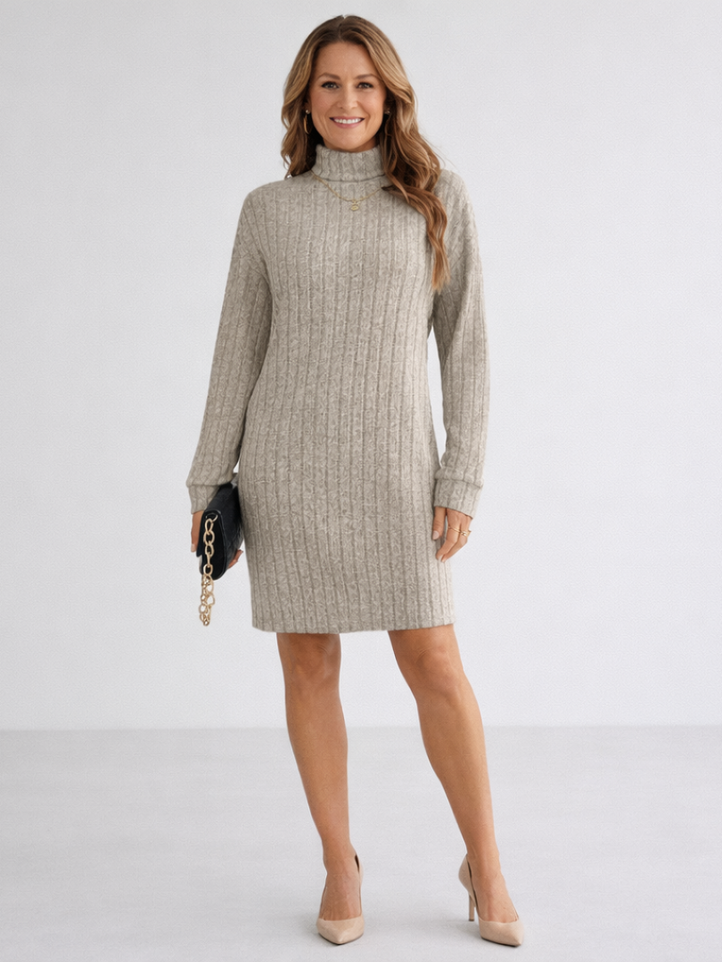 Robe pull en maille côtelée à col roulé 1