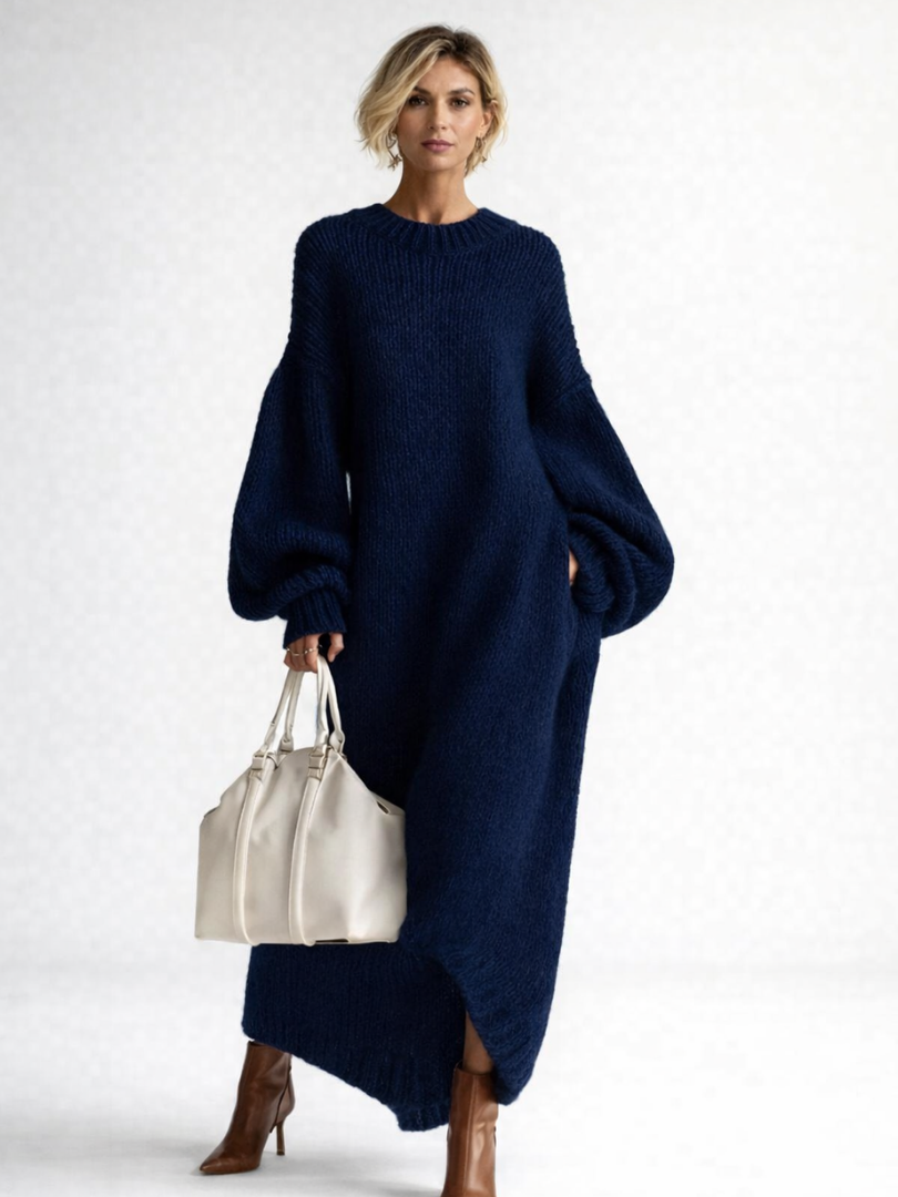 Robe pull longue en maille oversize à col rond 4