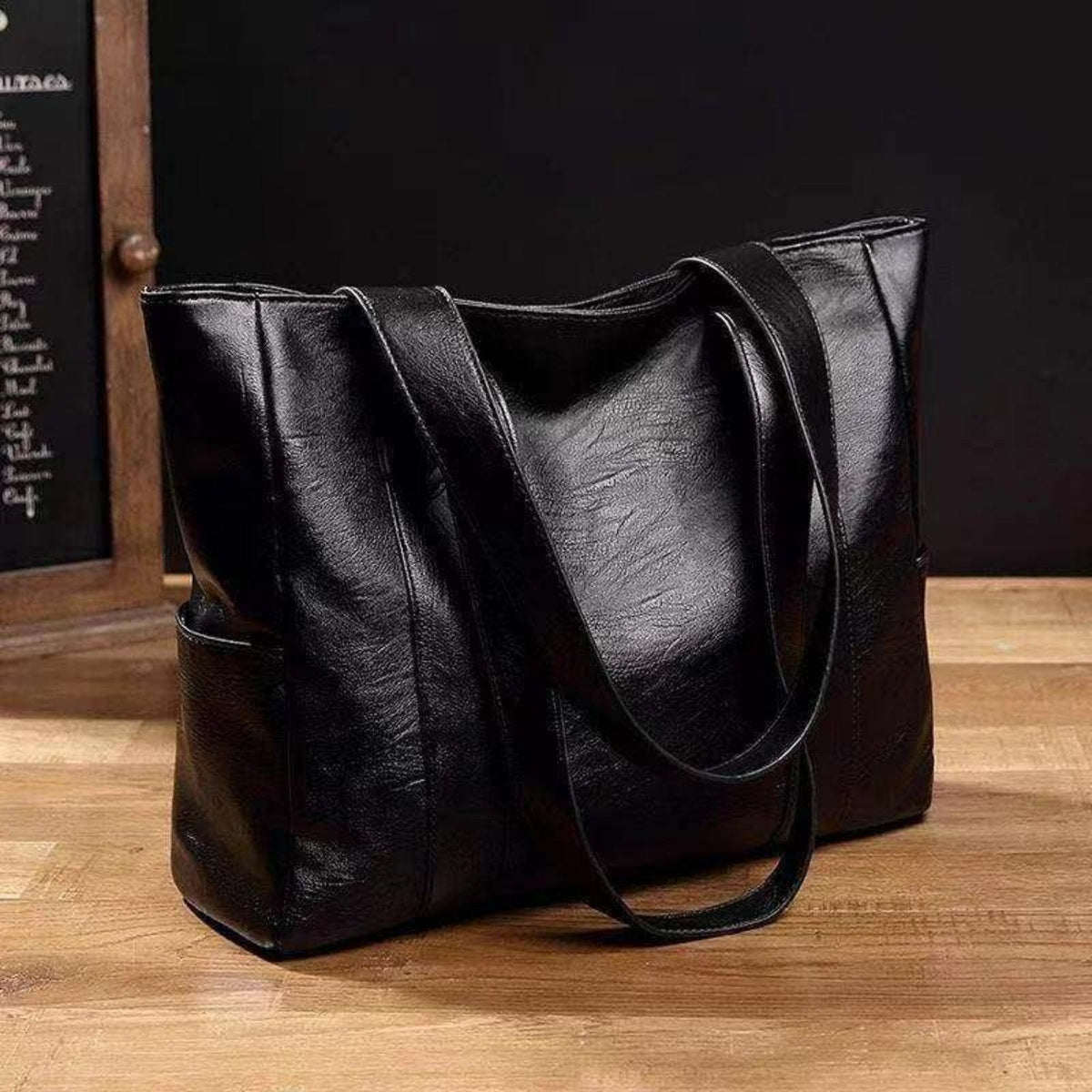 Sac cabas femme grand format avec anses longues et fermeture éclair 1