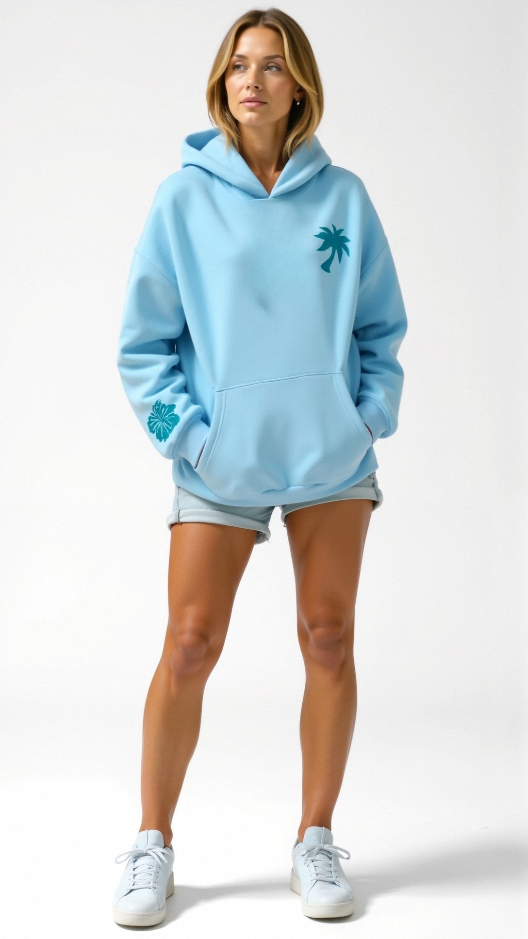 Sweat à capuche femme brodé à coupe décontractée 1