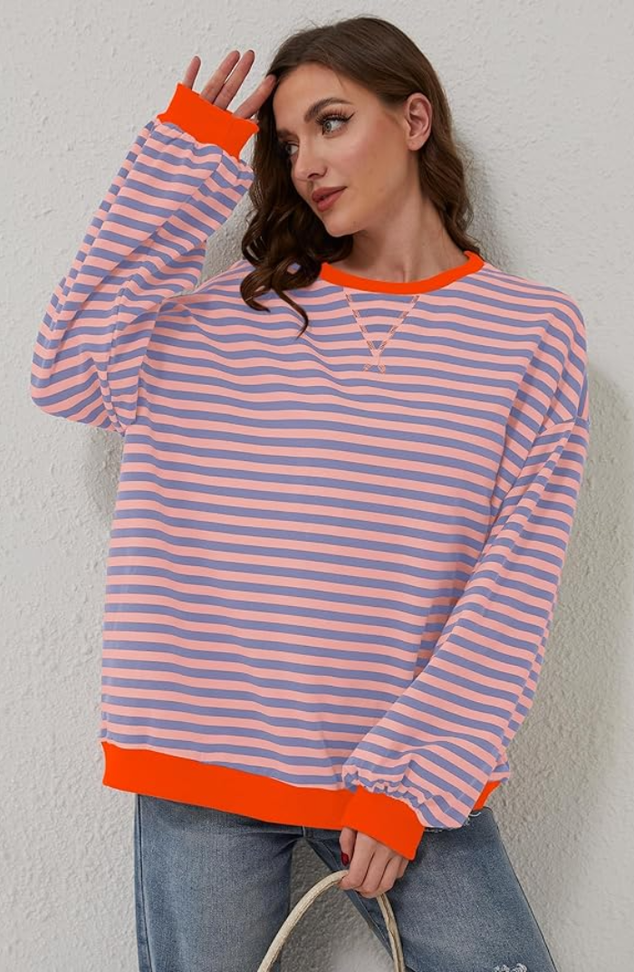Sweat femme oversize à rayures col rond manches longues 6