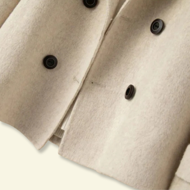 Veste courte femme en laine mélangée à double boutonnage et larges revers 13