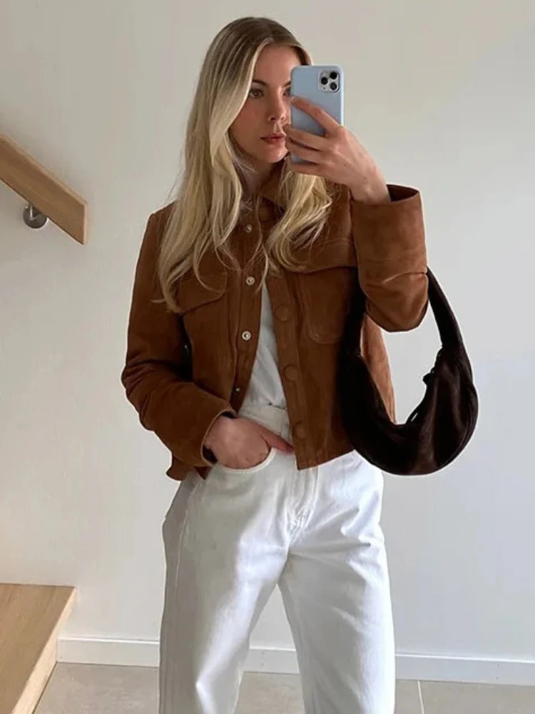 Veste mi-saison femme aspect daim à col chemise et poches poitrine plaquées 5