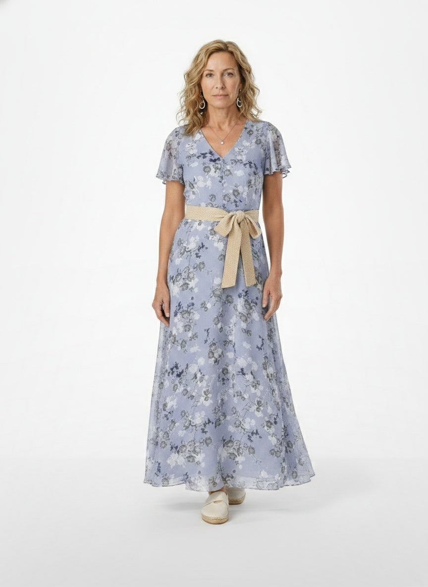 Full body view of the model wearing Robe d'été maxi formelle à imprimé floral femme
