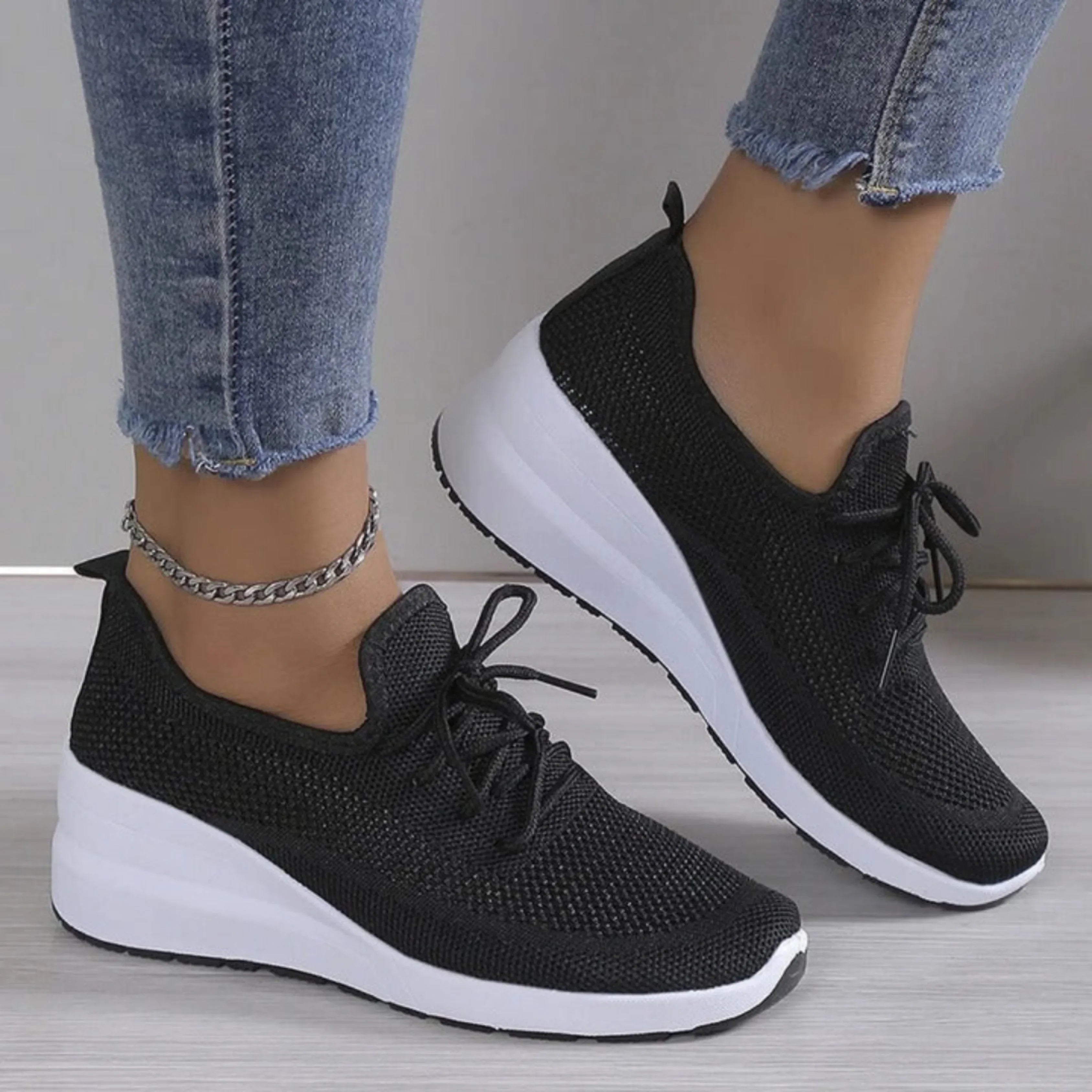Chaussures femme à enfiler sans lacets légères et respirantes avec semelle amortissante 1
