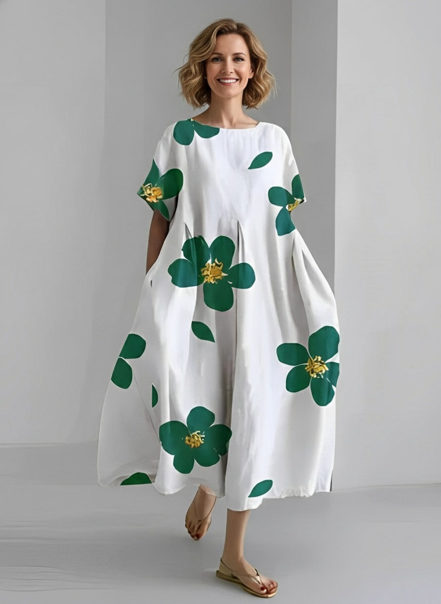 Full body view of the model wearing Robe midi imprimée à coupe ample femme