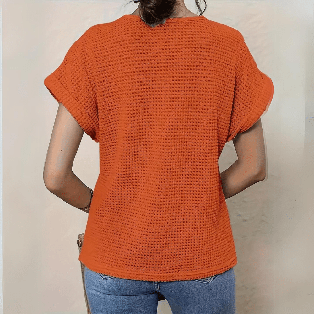 Blouse femme en dentelle légère et élégante
