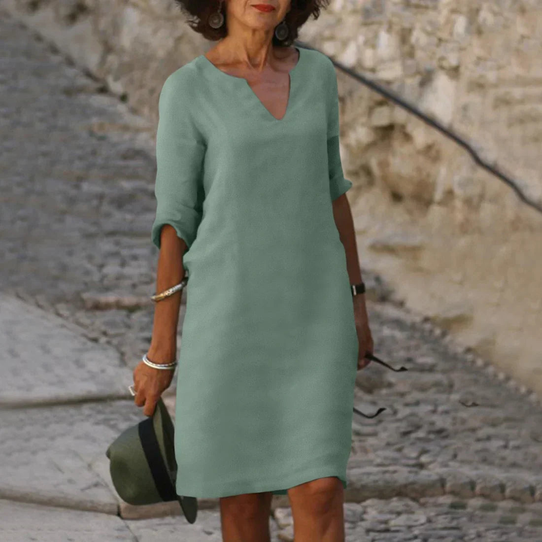 Robe midi à col en V et manches trois-quarts femme