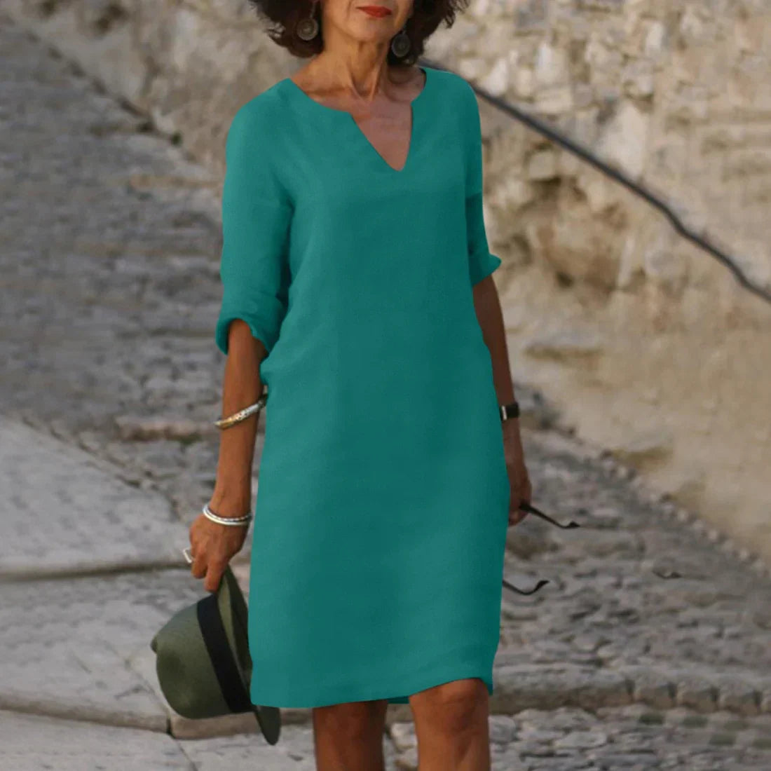 Robe midi à col en V et manches trois-quarts femme